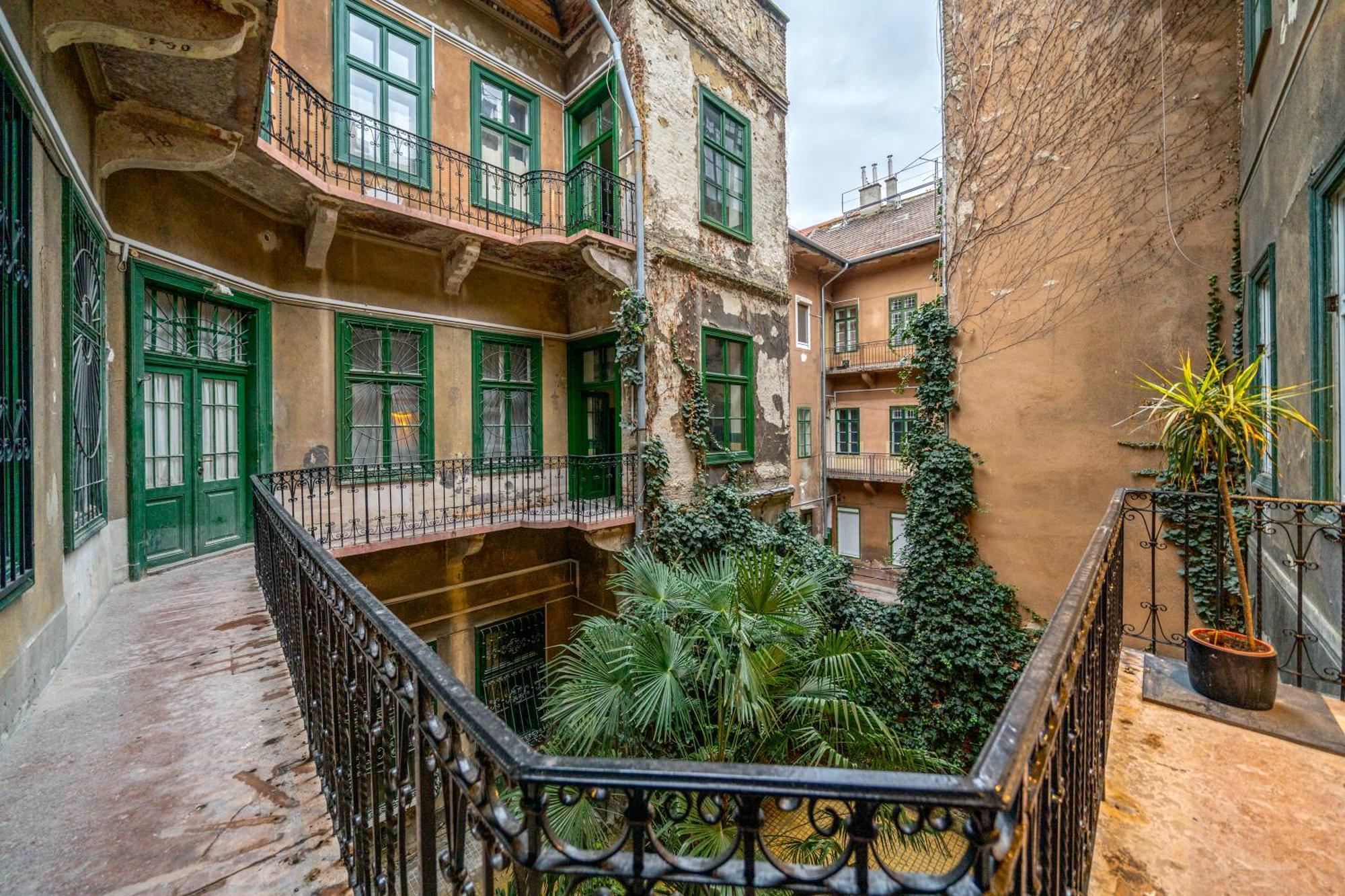 Sweet Dreams At Opera House Downtown Apartment Budapesta Exterior foto